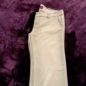 NWOT Women’s/Juniors Wide Leg Pale Green Jeans